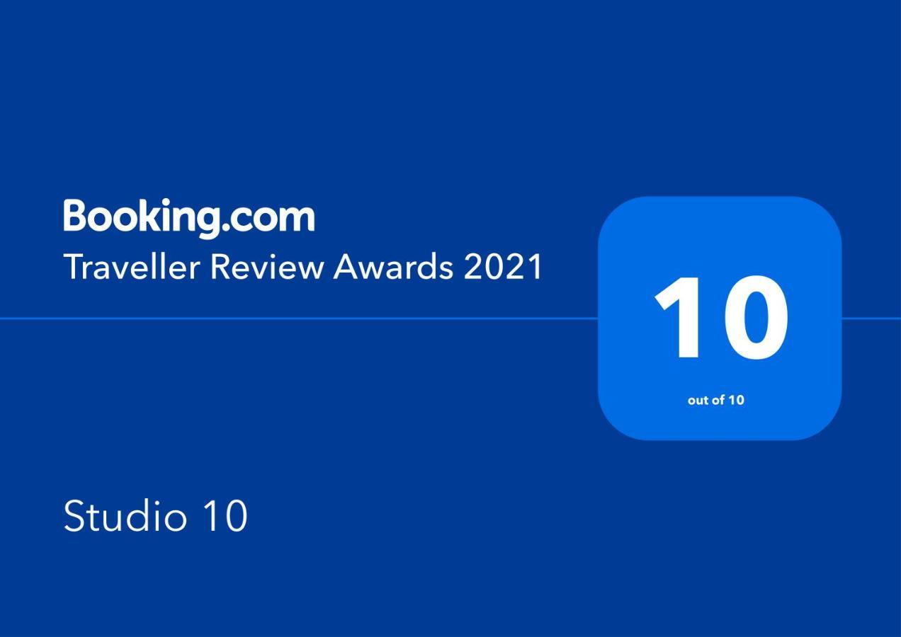 Studio 10 Buşteni Esterno foto