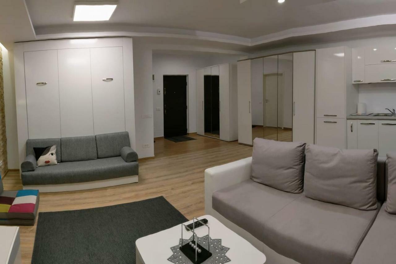 Studio 10 Buşteni Esterno foto