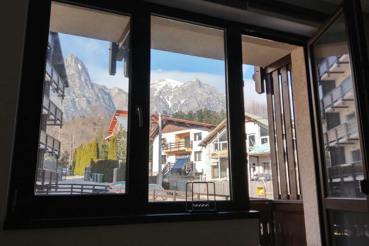 Studio 10 Buşteni Esterno foto